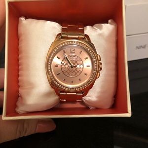 COACH ROSE GOLD WATCH